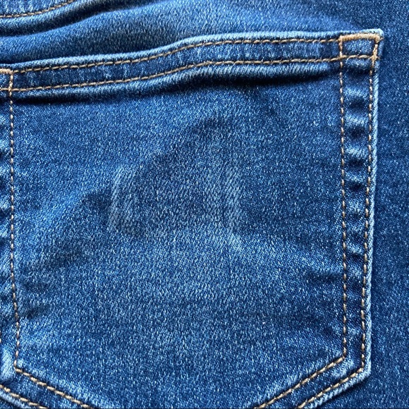 PINK Womens Blue Denim Jean Shorts Size 4 - Picture 9 of 16